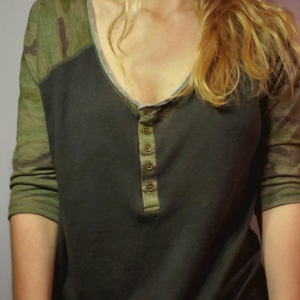 Billabong Camo Baseball Tee